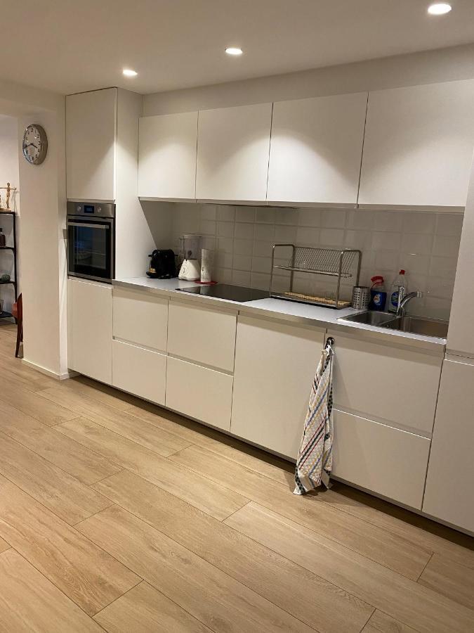 Amazing Flat In Front Of Bois De La Cambre Apartment บรัสเซลส์ ภายนอก รูปภาพ
